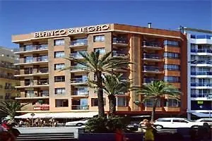 Blanco Y Negro Apartments Lloret de Mar
